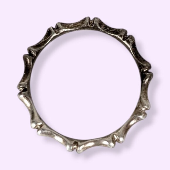 (V. Dainty Bamboo Band Ring - Picture 4 of 6